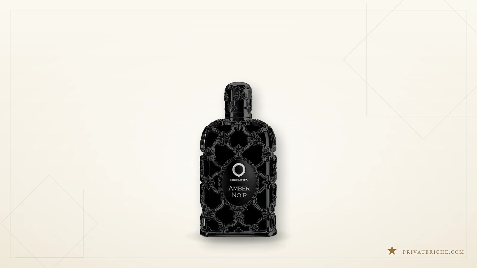 Amber Noir de Orientica, el perfume árabe más fiel a Santal 33, sobre fondo crema