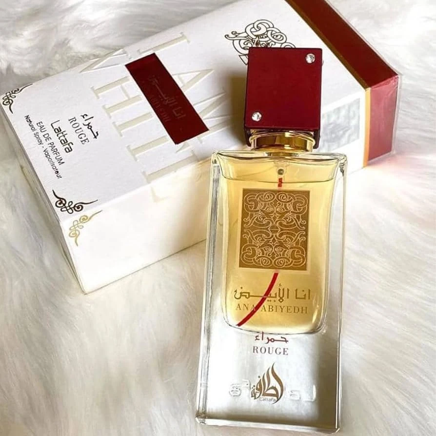 Lattafa Ana Abiyedh Rouge · Eau de Parfum 60 ml · para Mujer — frasco junto a su caja